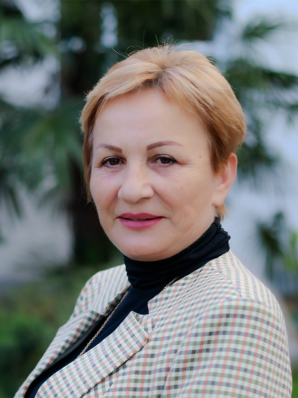 Цупрунова Оксана Ивановна.